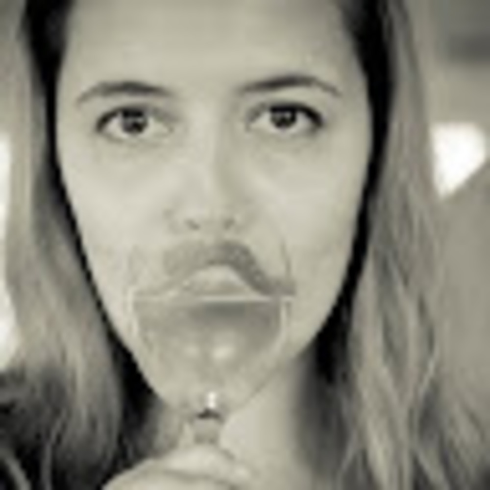 Meet your Posher, Jenn